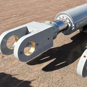 Large bore hydraulic cylinders for USACE lock and dam miter gates